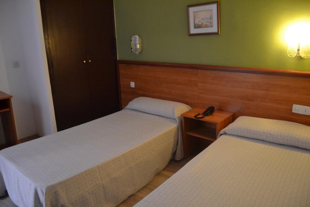 Hotel Proa Astor โยเรตเดมาร์ ภายนอก รูปภาพ